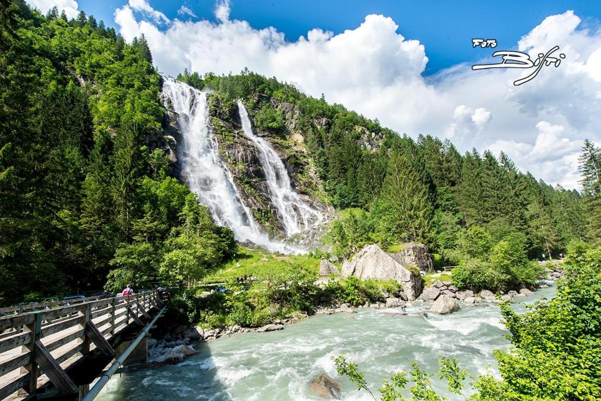 Hotel La Locanda Pinzolo Ngoại thất bức ảnh